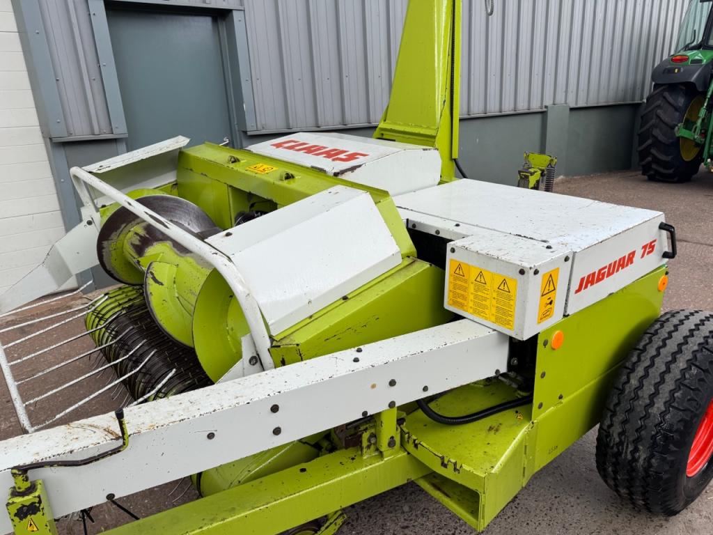 Claas Jaguar 75 trailed forger