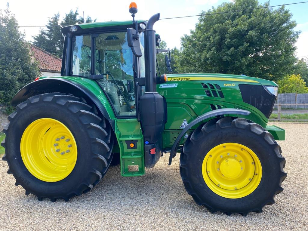 John Deere 6155M