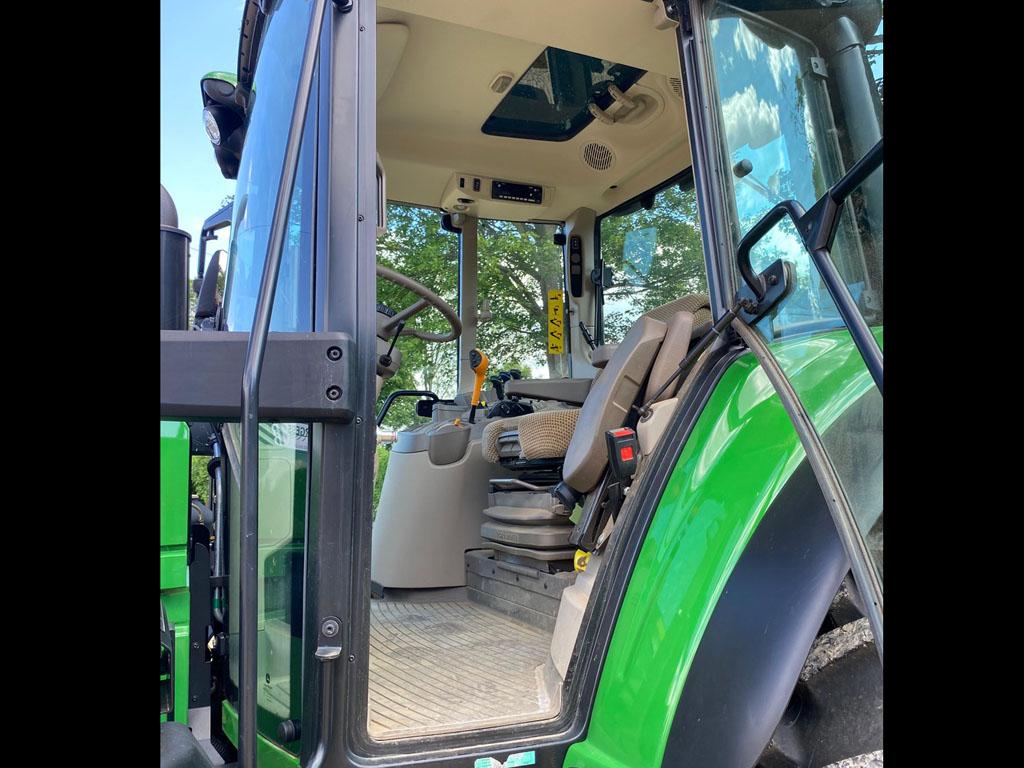 John Deere 6155M