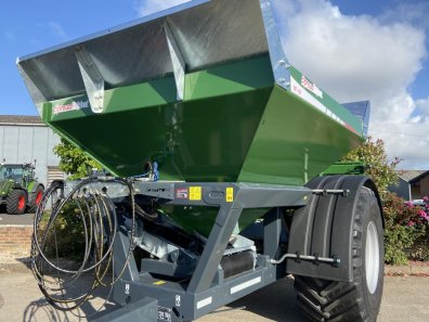 SpreadPoint TF-10 Gravel Cart