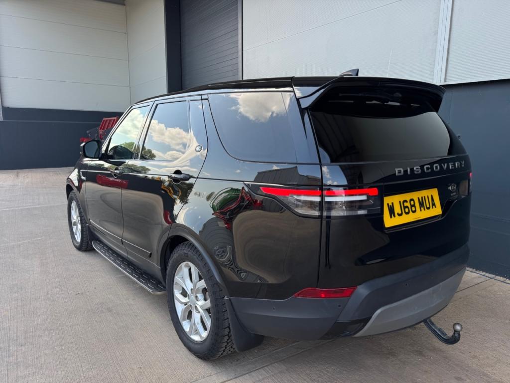 Land Rover Discovery SE Commercial 3.0LT SDV6
