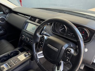 Land Rover Discovery SE Commercial 3.0LT SDV6