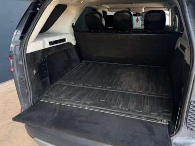 Land Rover Discovery SE Commercial 3.0LT SDV6