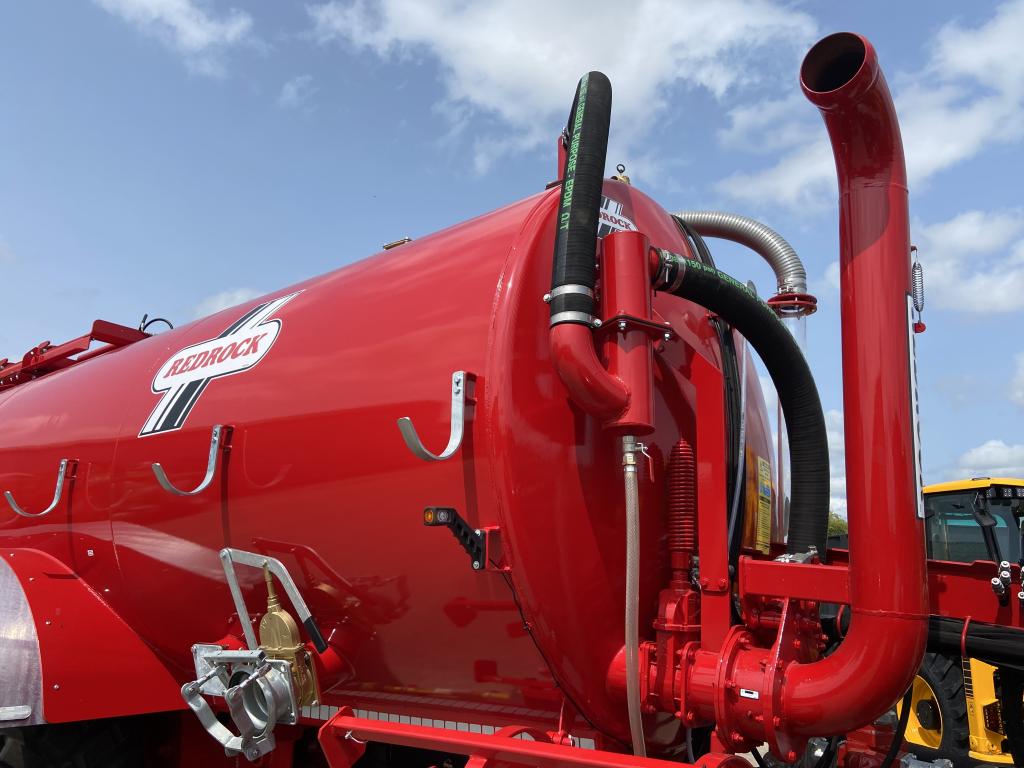 Redrock 3500 gallon tanker