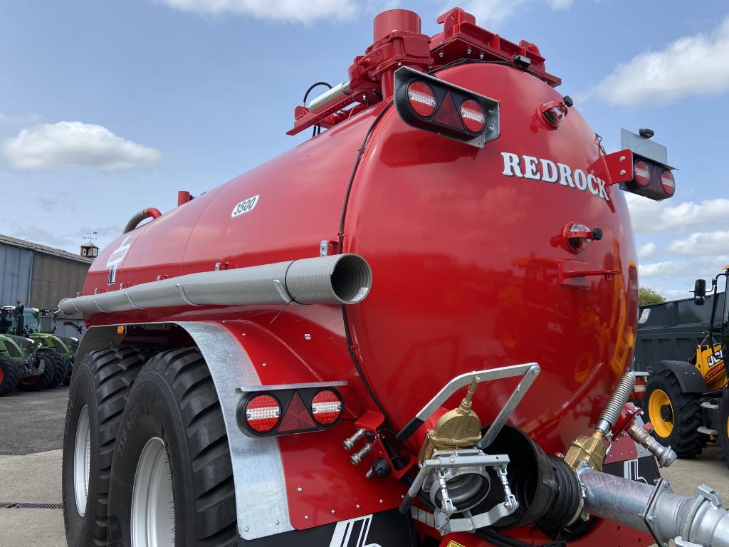 Redrock 3500 gallon tanker