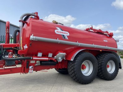 Redrock 3500 gallon tanker
