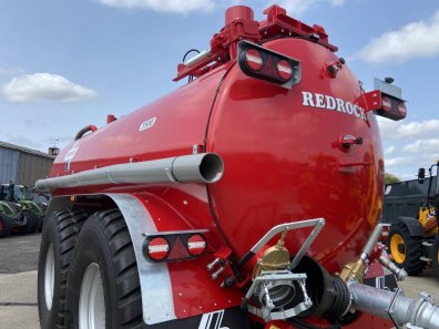 Redrock 3500 gallon tanker