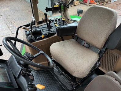 John Deere 7710