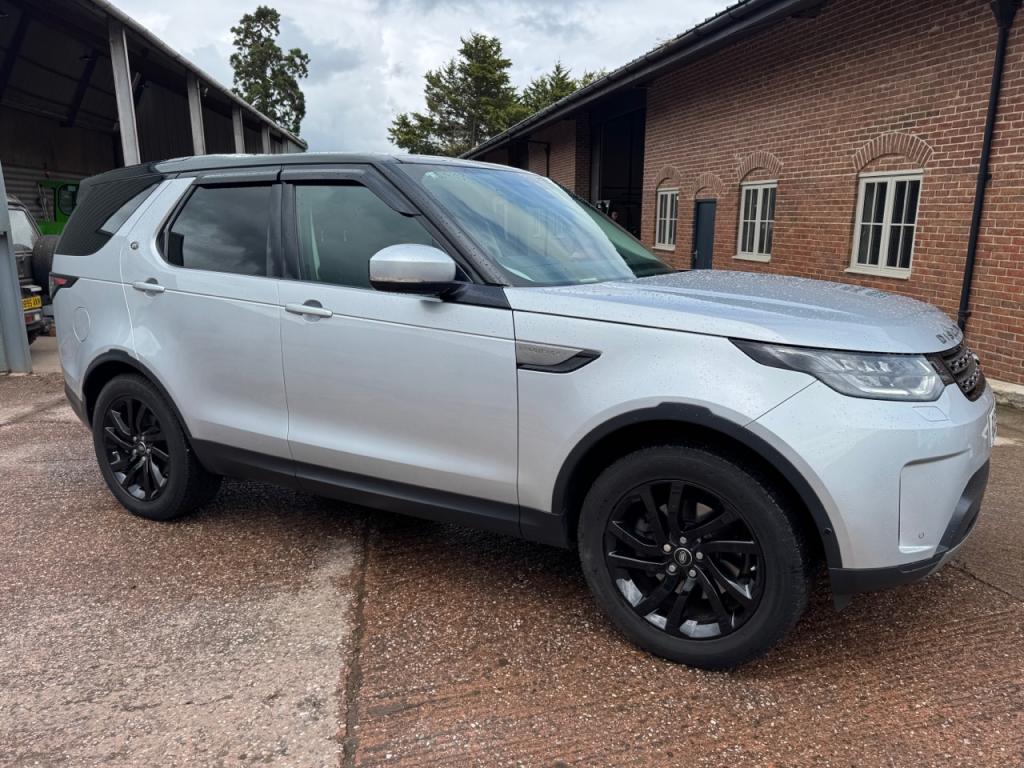 Land Rover Discovery SE commercial 2.0LT Diesel