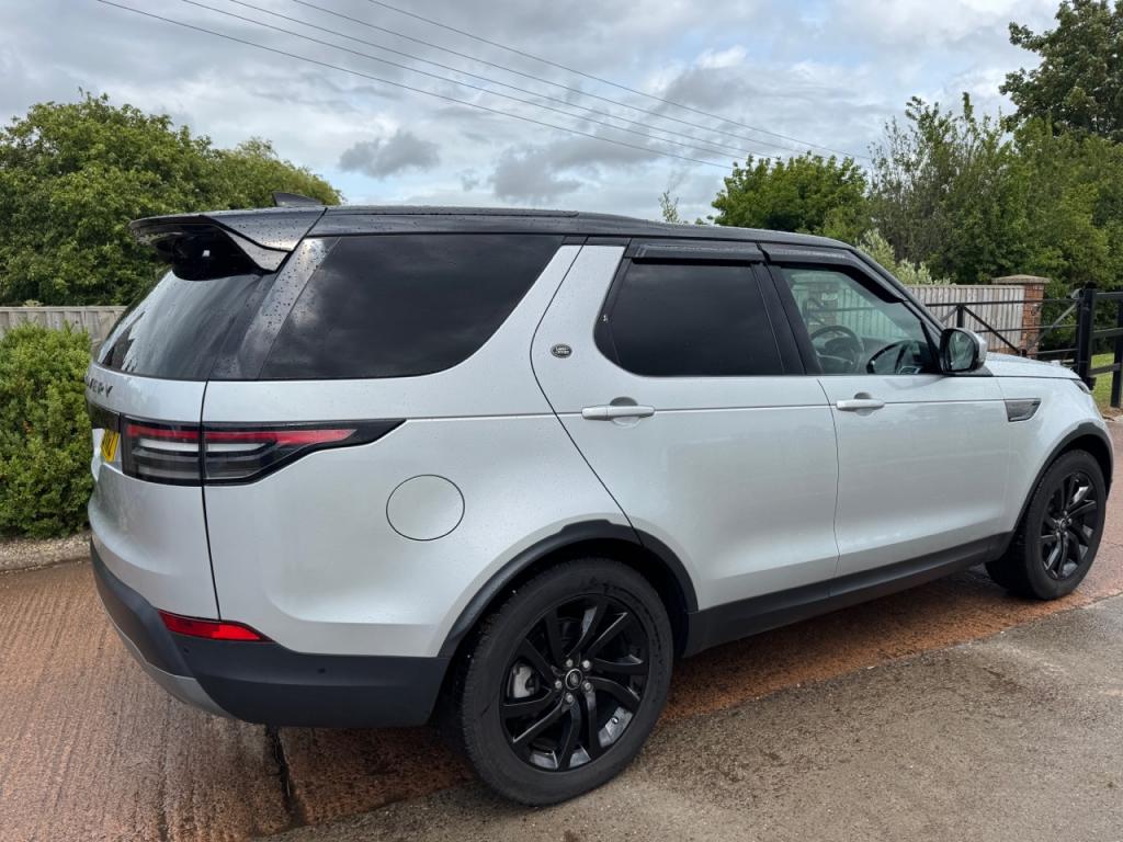 Land Rover Discovery SE commercial 2.0LT Diesel