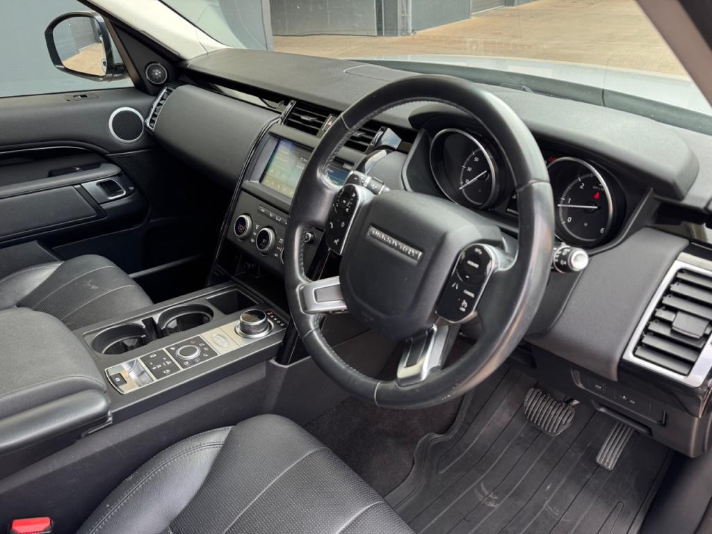 Land Rover Discovery SE commercial 2.0LT Diesel