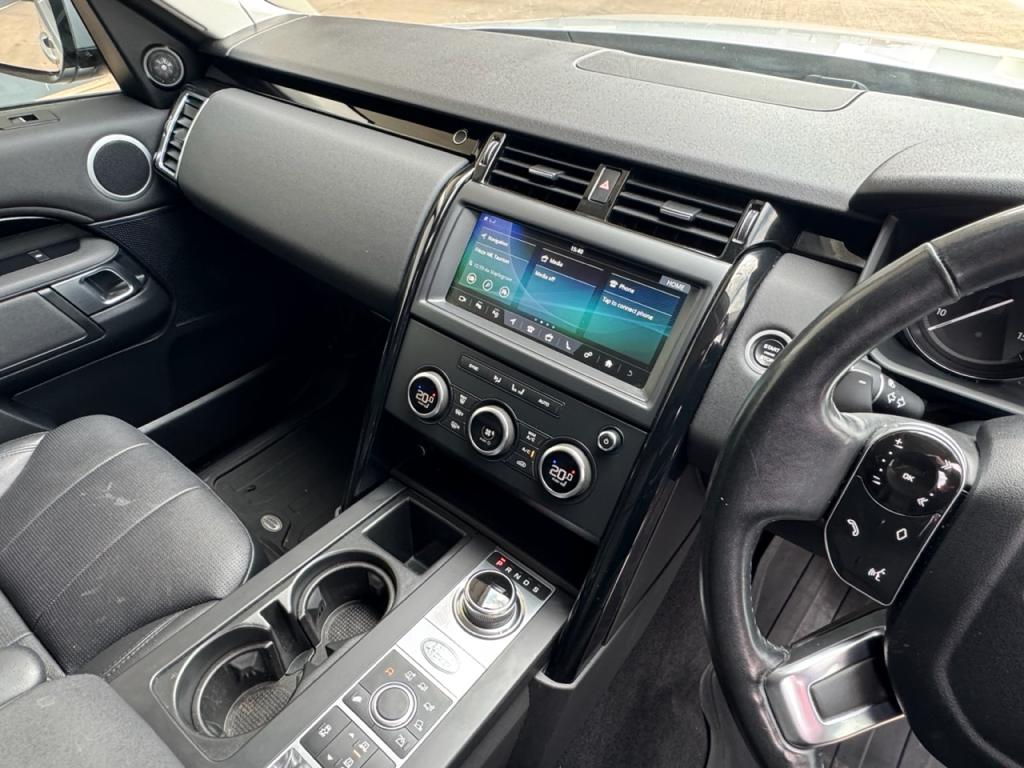Land Rover Discovery SE commercial 2.0LT Diesel