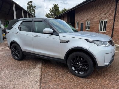 Land Rover Discovery SE commercial 2.0LT Diesel