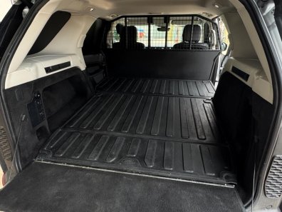 Land Rover Discovery SE commercial 2.0LT Diesel
