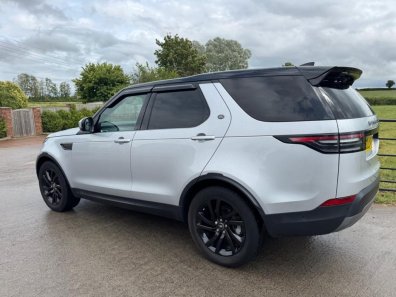 Land Rover Discovery SE commercial 2.0LT Diesel