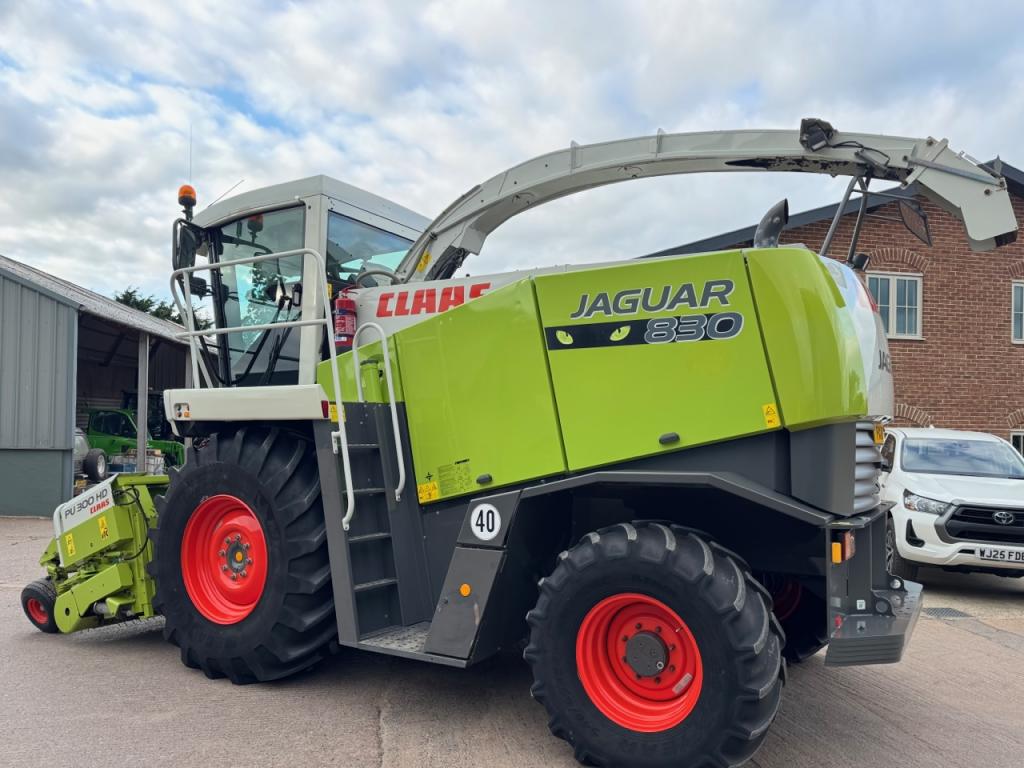 Claas 830 GreenEye