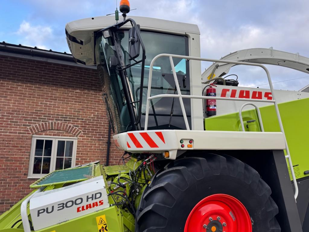 Claas 830 GreenEye
