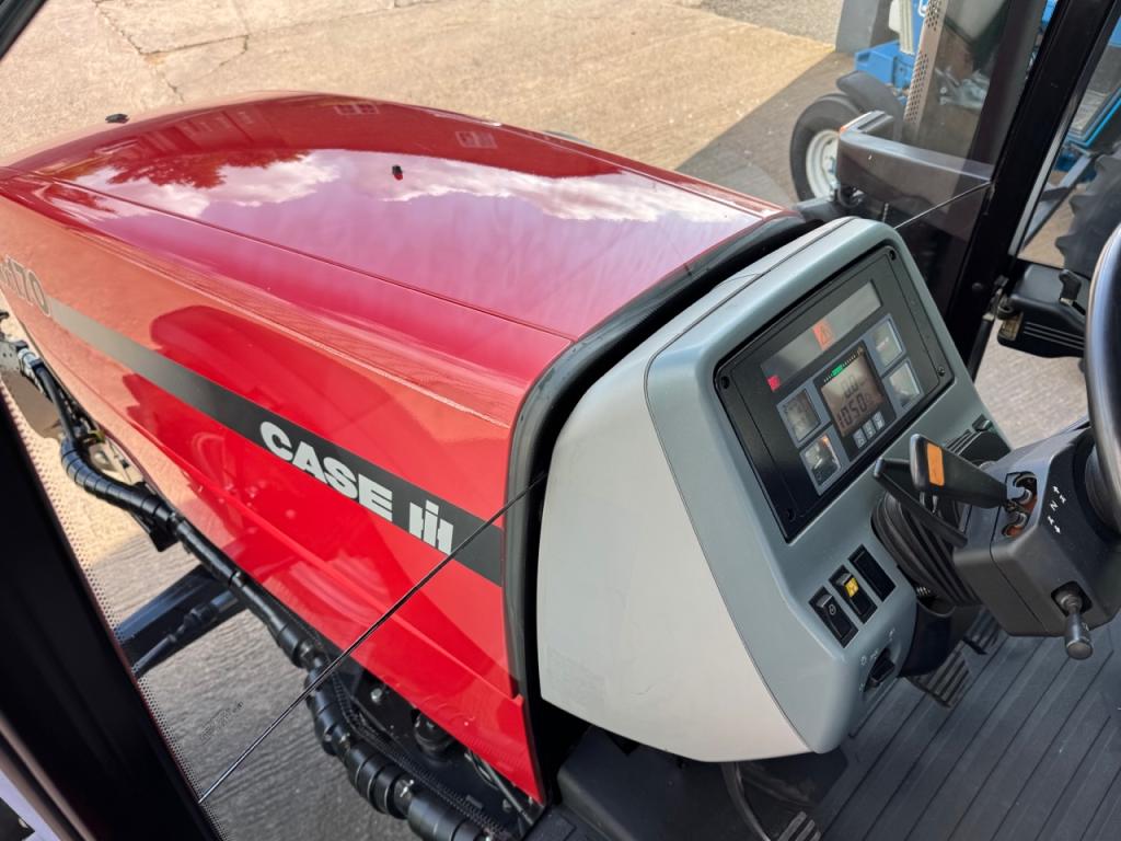 Case MX170