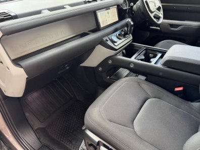 Land Rover Defender 90 Hardtop D250