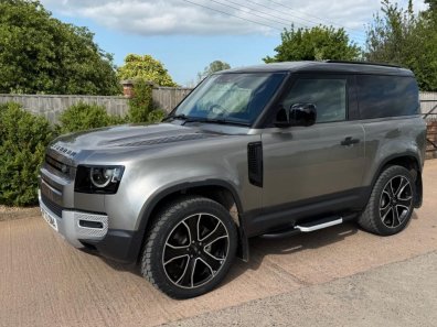Land Rover Defender 90 Hardtop D250