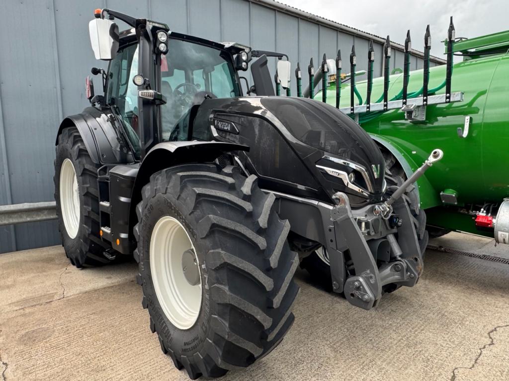 Valtra Q305 Unlimited