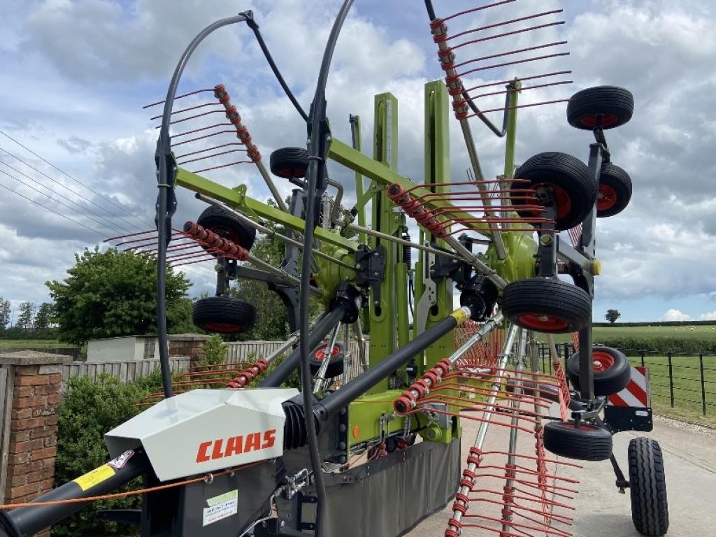 Claas liner 2800 trend twin rotor rake