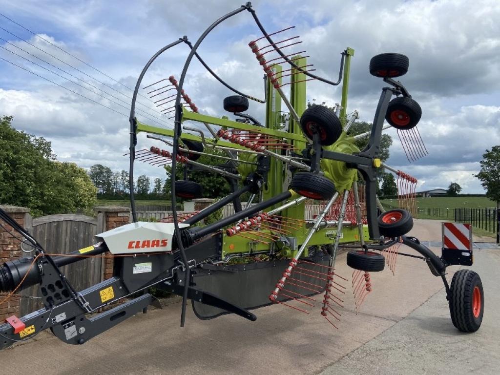 Claas liner 2800 trend twin rotor rake