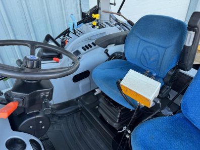 New Holland T6010 Delta