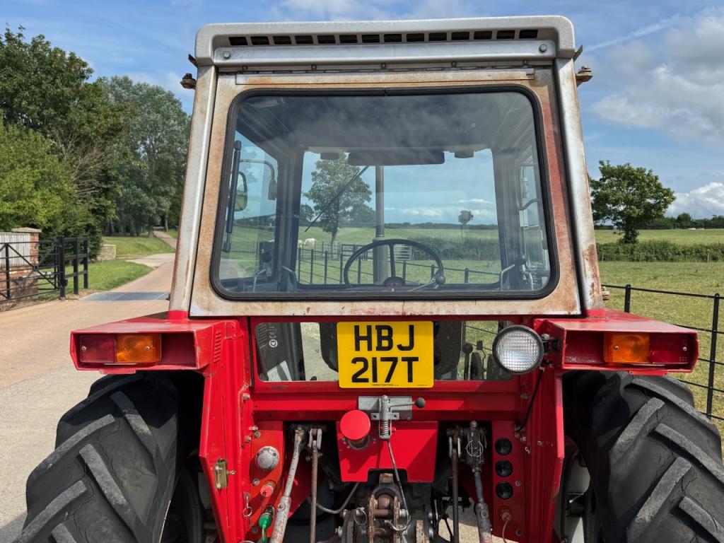 Massey Ferguson 550