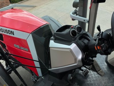 Massey Ferguson 8S.305