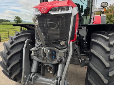 Massey Ferguson 8S.305