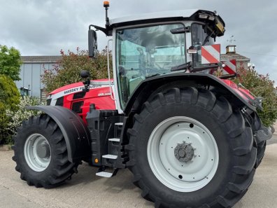 Massey Ferguson 8S.305