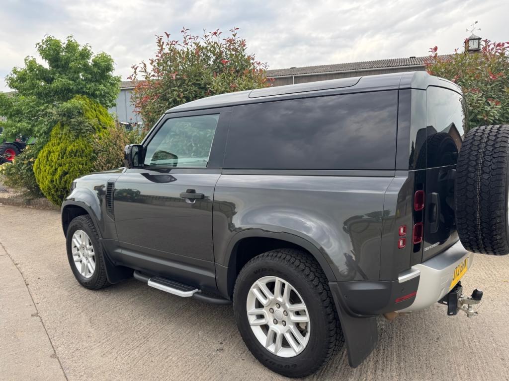 Land Rover Defender 90 Hard Top 3.0LT diesel