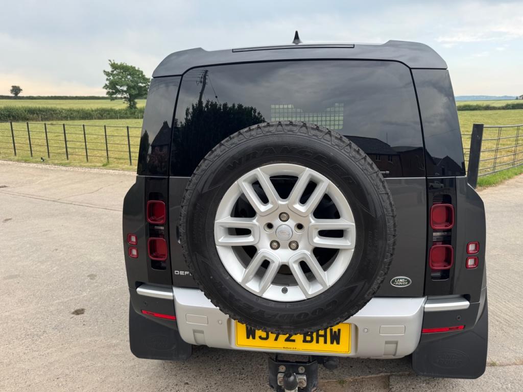 Land Rover Defender 90 Hard Top 3.0LT diesel