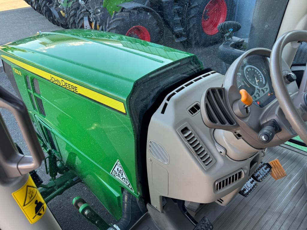 John Deere 6250R