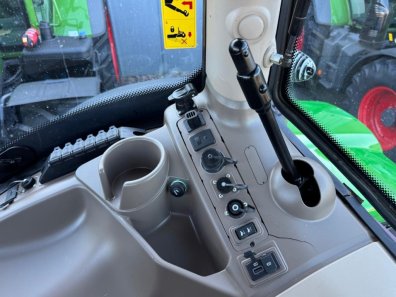 John Deere 6250R
