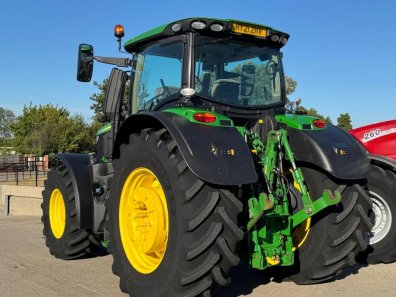 John Deere 6250R