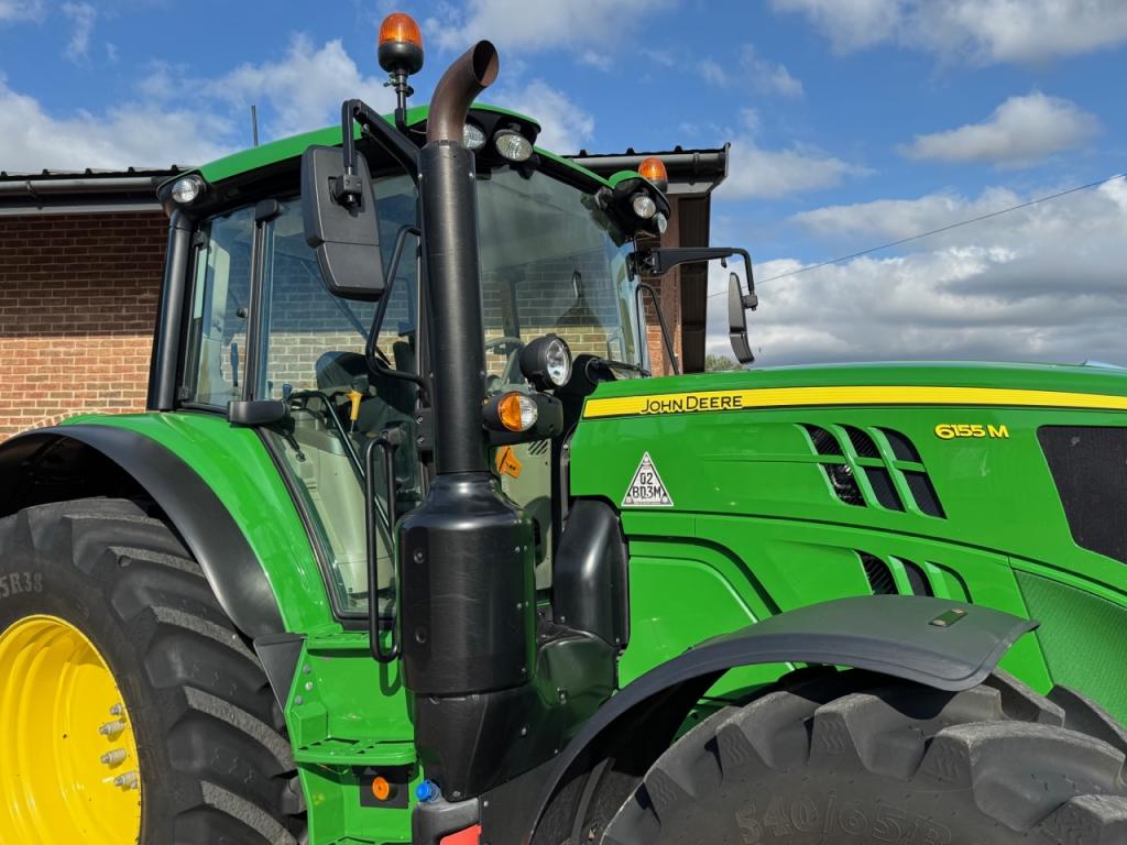 John Deere 6155M