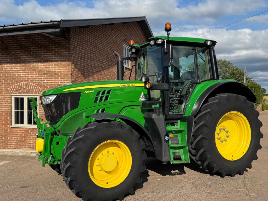 John Deere 6155M