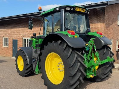 John Deere 6155M