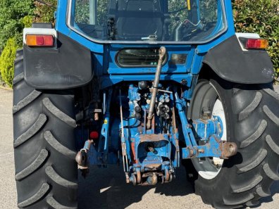 Ford 7810