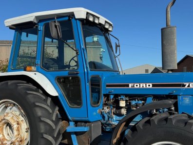 Ford 7810