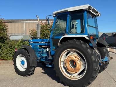 Ford 7810