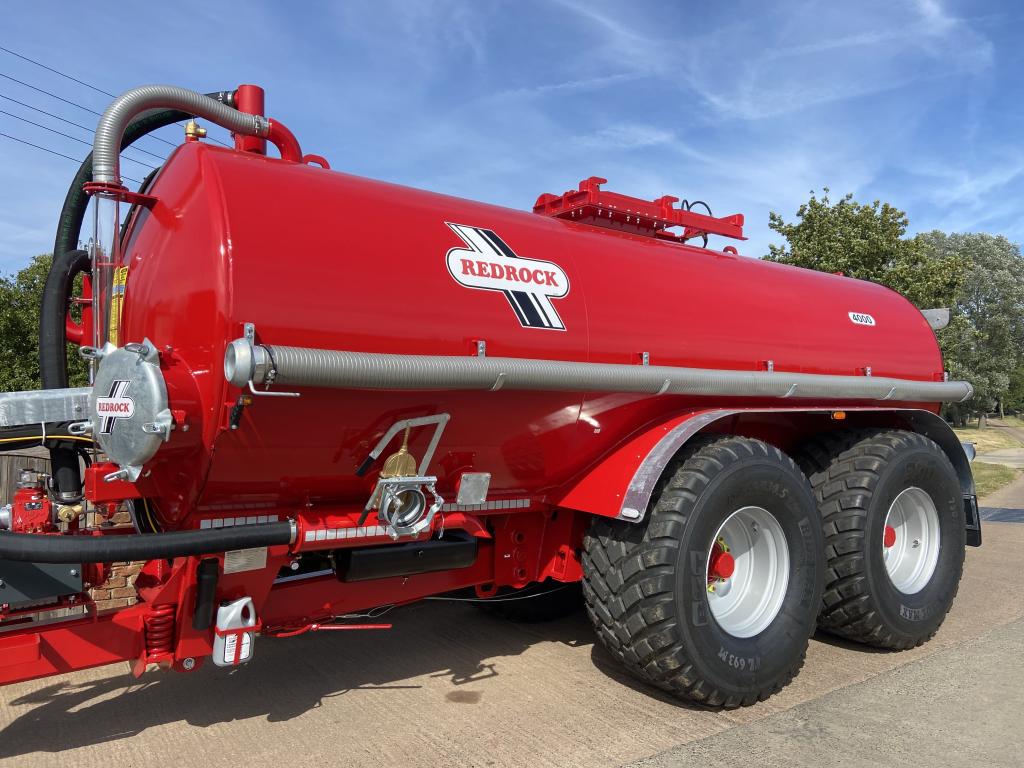 Redrock 4000 gallon tanker