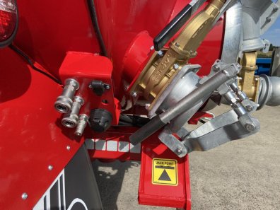 Redrock 4000 gallon tanker