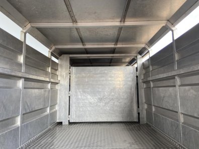 Stewart GX12 FT 12 ton flat trailer with livestock container