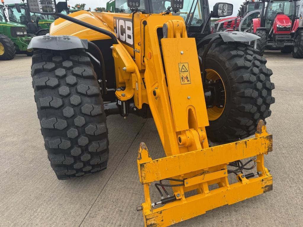 JCB 542-70 AgriXtra