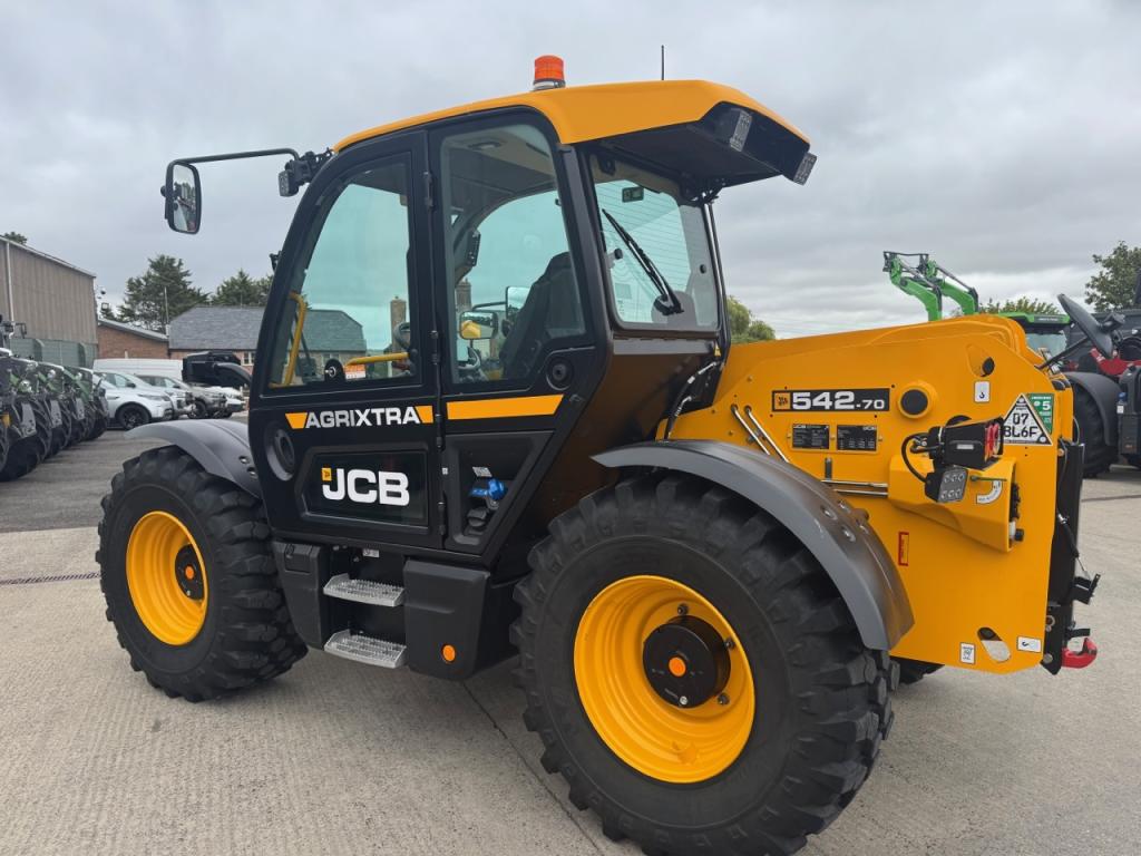 JCB 542-70 AgriXtra