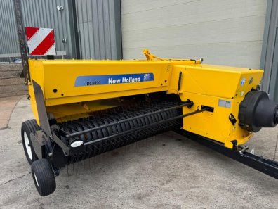 New Holland BC5070 conventional baler