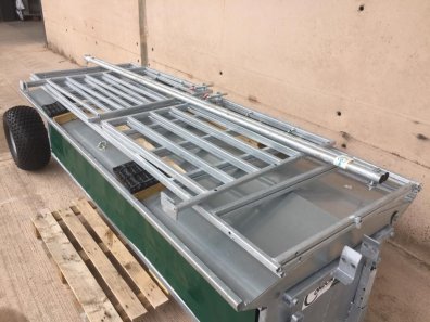 Condon Engineering sheep and lamb feeder
